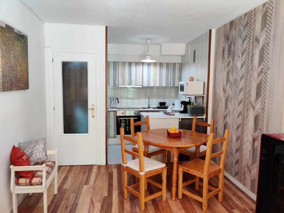 Apartamento VUT Leo Pixel Canfranc Estación Exterior foto